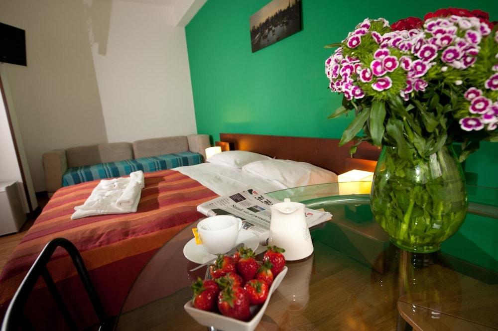 Leccesalento Bed And Breakfast Dış mekan fotoğraf